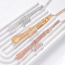 Adjustable Pet Necklace - Crystal Rhinestone Collar for Cats and Dogs