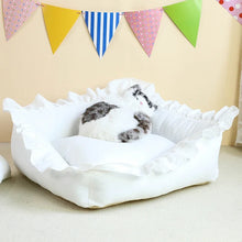 Princess Pet Bed for Cats & Small Dogs