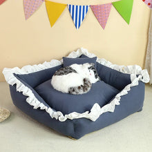 Princess Pet Bed for Cats & Small Dogs